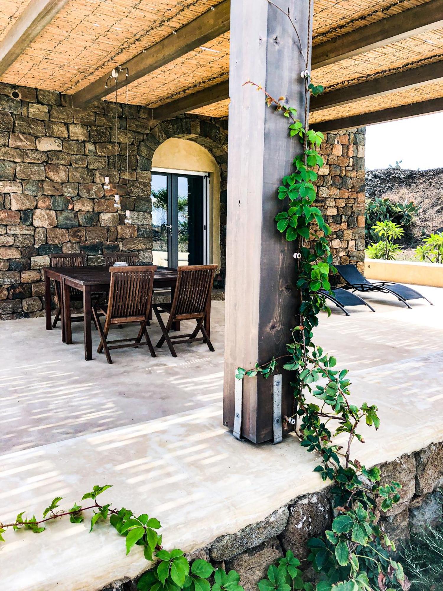 Etherea - I Dammusini Di Pantelleria Exterior photo